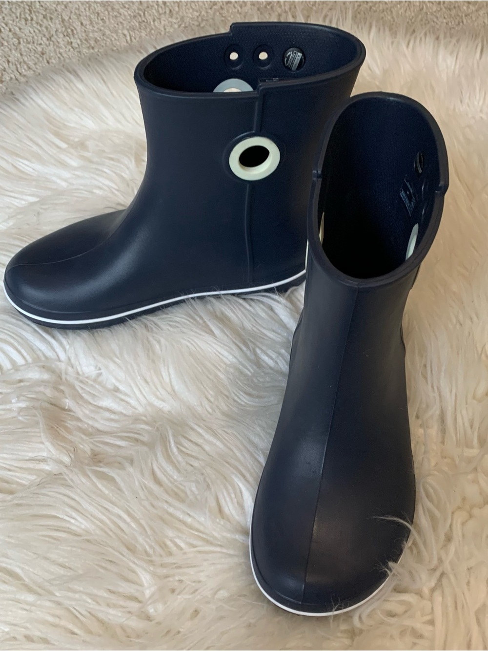 Crocs Jaunt Shorty Boots Navy Blue Size 7
